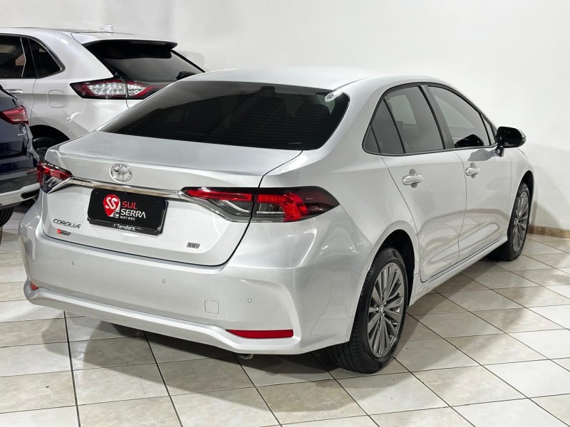 COROLLA 2.0 XEI 16V FLEX 4P AUTOMÁTICO - 2024 - CAXIAS DO SUL