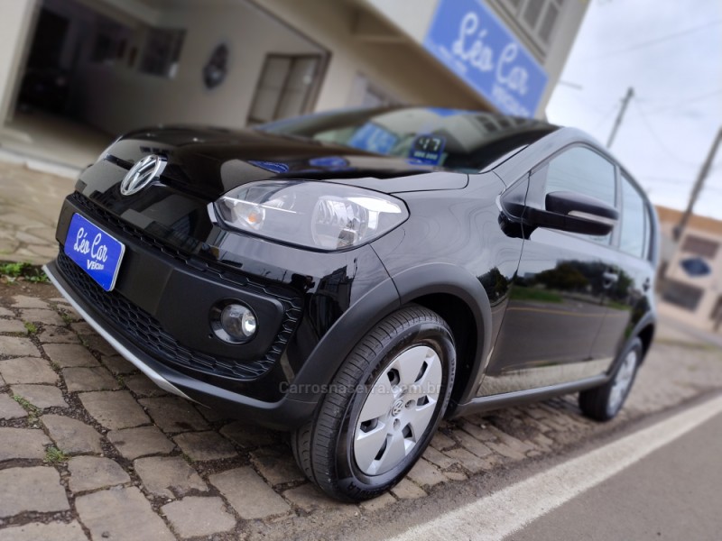 UP 1.0 TRACK UP 12V FLEX 4P MANUAL - 2017 - VACARIA