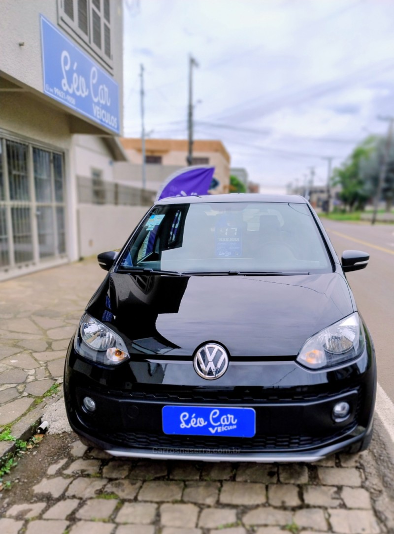 UP 1.0 TRACK UP 12V FLEX 4P MANUAL - 2017 - VACARIA