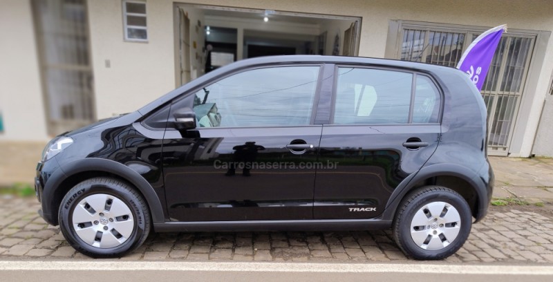 UP 1.0 TRACK UP 12V FLEX 4P MANUAL - 2017 - VACARIA