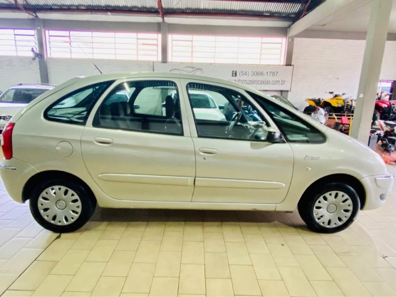 XSARA PICASSO 1.6 I GLX 16V FLEX 4P MANUAL - 2009 - CAXIAS DO SUL