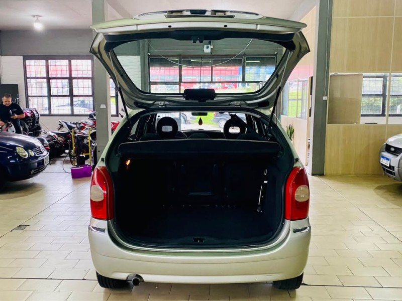 XSARA PICASSO 1.6 I GLX 16V FLEX 4P MANUAL - 2009 - CAXIAS DO SUL