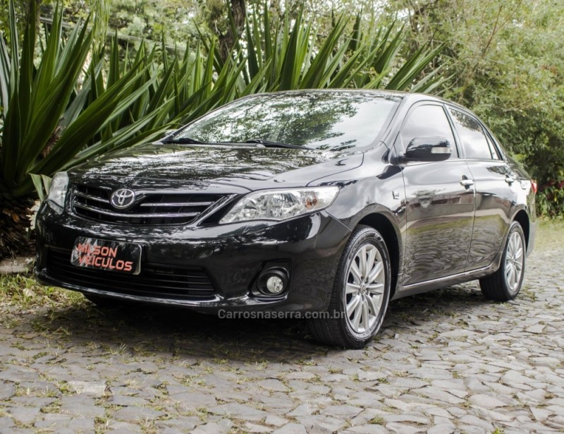 corolla 2.0 altis 16v flex 4p automatico 2013 novo hamburgo