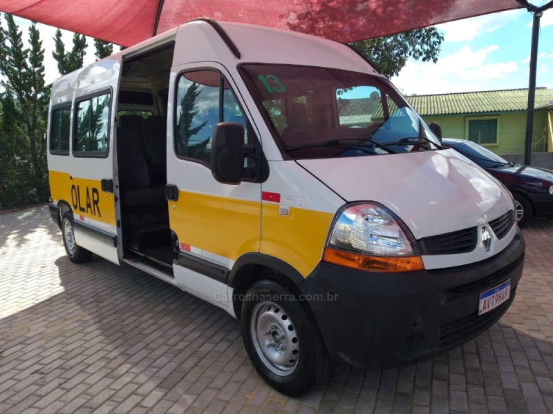 MASTER 2.5 DCI MINIBUS L3H2 16 LUGARES 16V DIESEL 3P MANUAL - 2013 - CAXIAS DO SUL