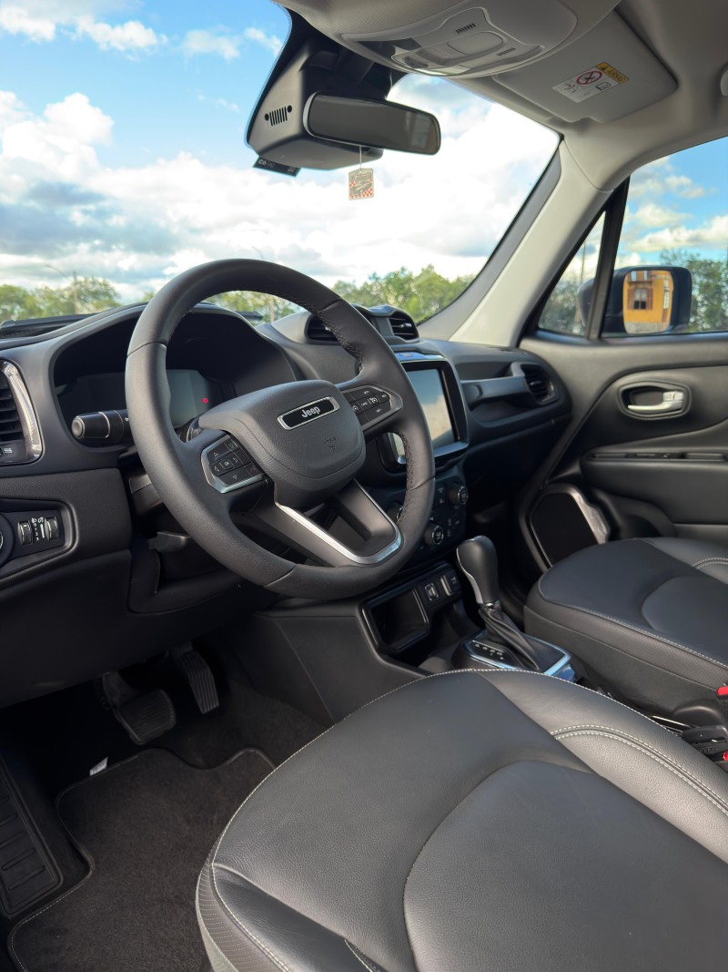 RENEGADE 1.3 LONGITUDE T270 16V TURBO FLEX 4P AUTOMÁTICO - 2025 - ANTôNIO PRADO