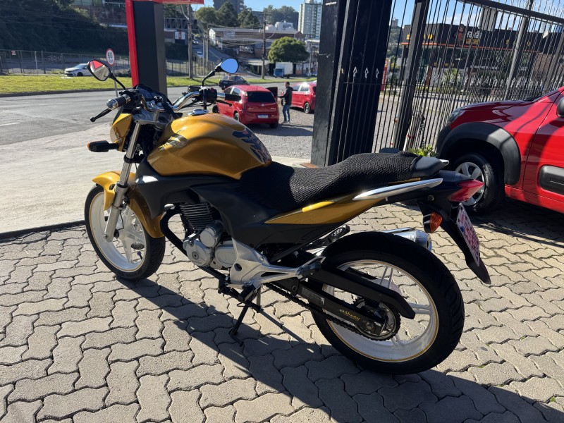 CB 300R ABS - 2011 - CAXIAS DO SUL