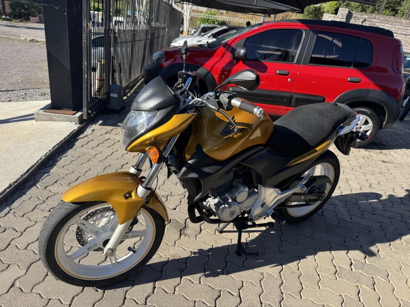 CB 300R ABS - 2011 - CAXIAS DO SUL
