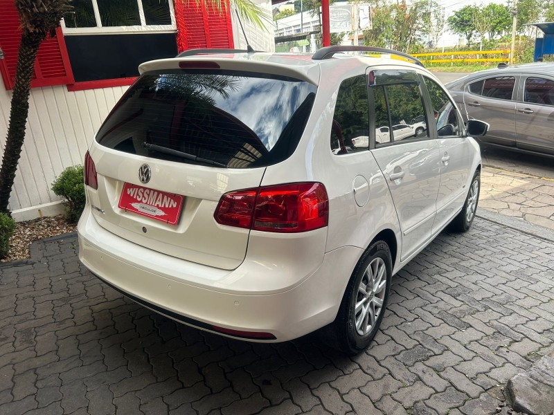 SPACEFOX 1.6 MI TREND 8V FLEX 4P MANUAL - 2014 - TRêS COROAS