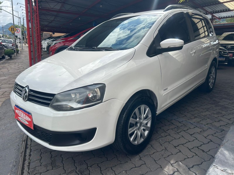 SPACEFOX 1.6 MI TREND 8V FLEX 4P MANUAL - 2014 - TRêS COROAS