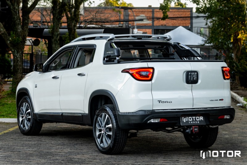 TORO 2.0 16V TURBO DIESEL VOLCANO AT9 4X4 AUTOMÁTICO - 2019 - PORTO ALEGRE