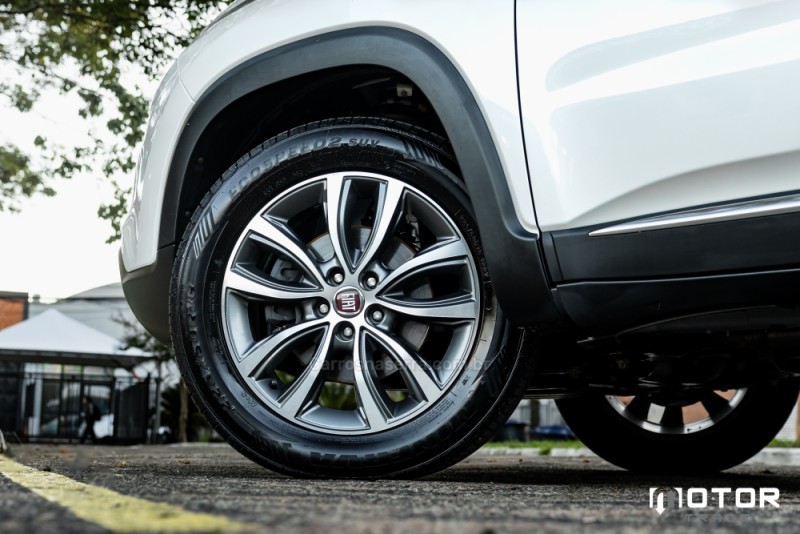 TORO 2.0 16V TURBO DIESEL VOLCANO AT9 4X4 AUTOMÁTICO - 2019 - PORTO ALEGRE