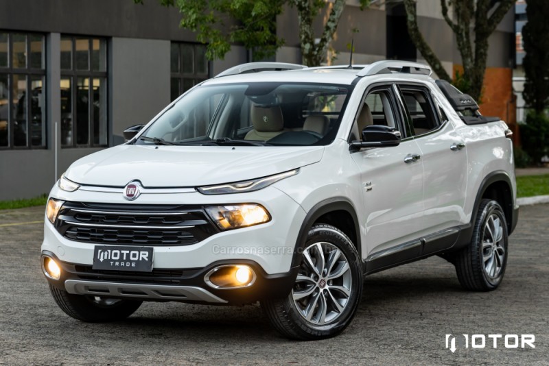 TORO 2.0 16V TURBO DIESEL VOLCANO AT9 4X4 AUTOMÁTICO - 2019 - PORTO ALEGRE