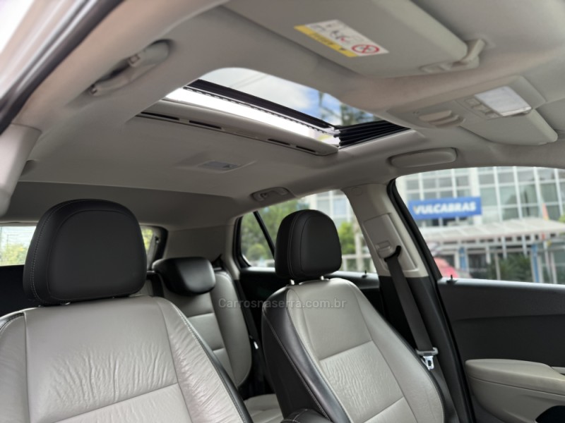 TRACKER 1.8 MPFI LTZ 4X2 16V FLEX 4P AUTOMÁTICO - 2015 - PAROBé