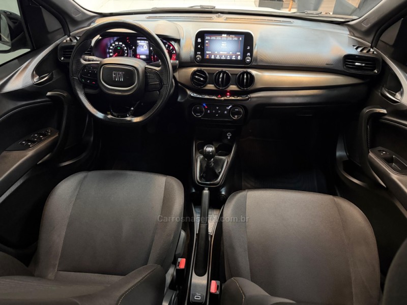 CRONOS 1.3 FIREFLY DRIVE S-DESIGN FLEX 4P MANUAL - 2024 - BOM RETIRO DO SUL