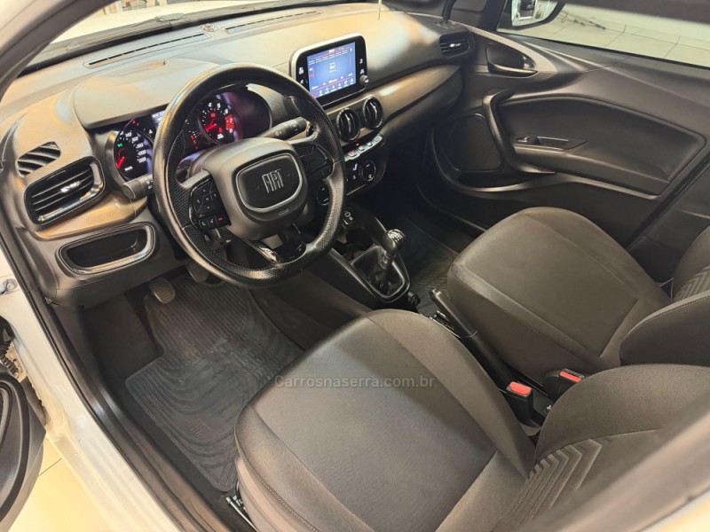 CRONOS 1.3 FIREFLY DRIVE S-DESIGN FLEX 4P MANUAL - 2024 - BOM RETIRO DO SUL