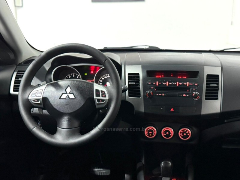 OUTLANDER 2.0 16V GASOLINA 4P AUTOMÁTICO - 2012 - ESTâNCIA VELHA