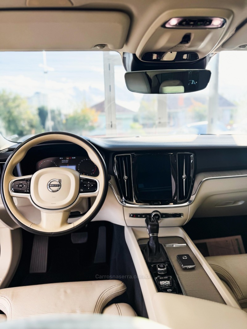 S60 2.0 T5 INSCRIPTION 16V TURBO GASOLINA 4P AUTOMÁTICO - 2020 - FARROUPILHA