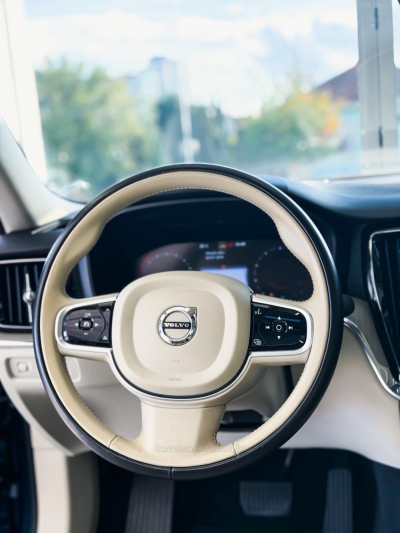 S60 2.0 T5 INSCRIPTION 16V TURBO GASOLINA 4P AUTOMÁTICO - 2020 - FARROUPILHA