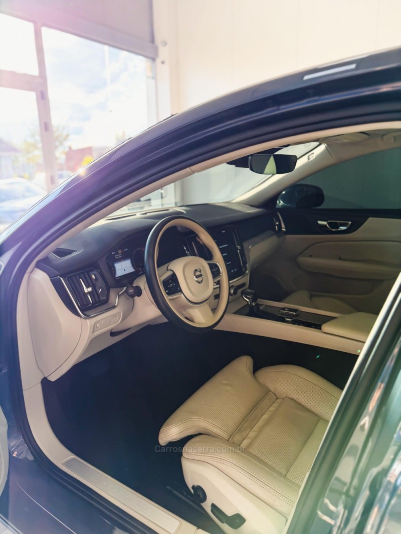 S60 2.0 T5 INSCRIPTION 16V TURBO GASOLINA 4P AUTOMÁTICO - 2020 - FARROUPILHA