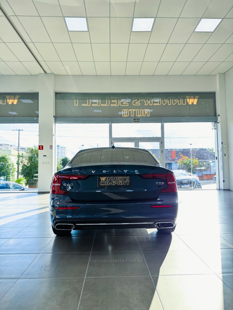 S60 2.0 T5 INSCRIPTION 16V TURBO GASOLINA 4P AUTOMÁTICO - 2020 - FARROUPILHA