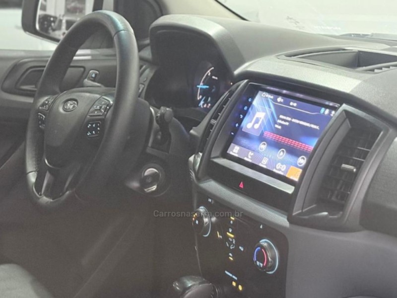 RANGER 2.2 TD XLS CD 4X4 DIESEL 4P AUTOMÁTICA - 2017 - ESTâNCIA VELHA