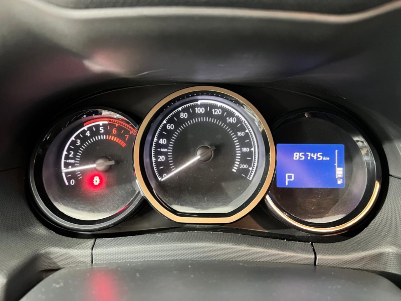 DUSTER 2.0 DYNAMIQUE 4X2 16V FLEX 4P AUTOMÁTICO - 2016 - CAXIAS DO SUL