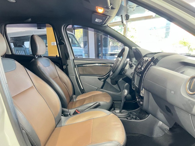 DUSTER 2.0 DYNAMIQUE 4X2 16V FLEX 4P AUTOMÁTICO - 2016 - CAXIAS DO SUL