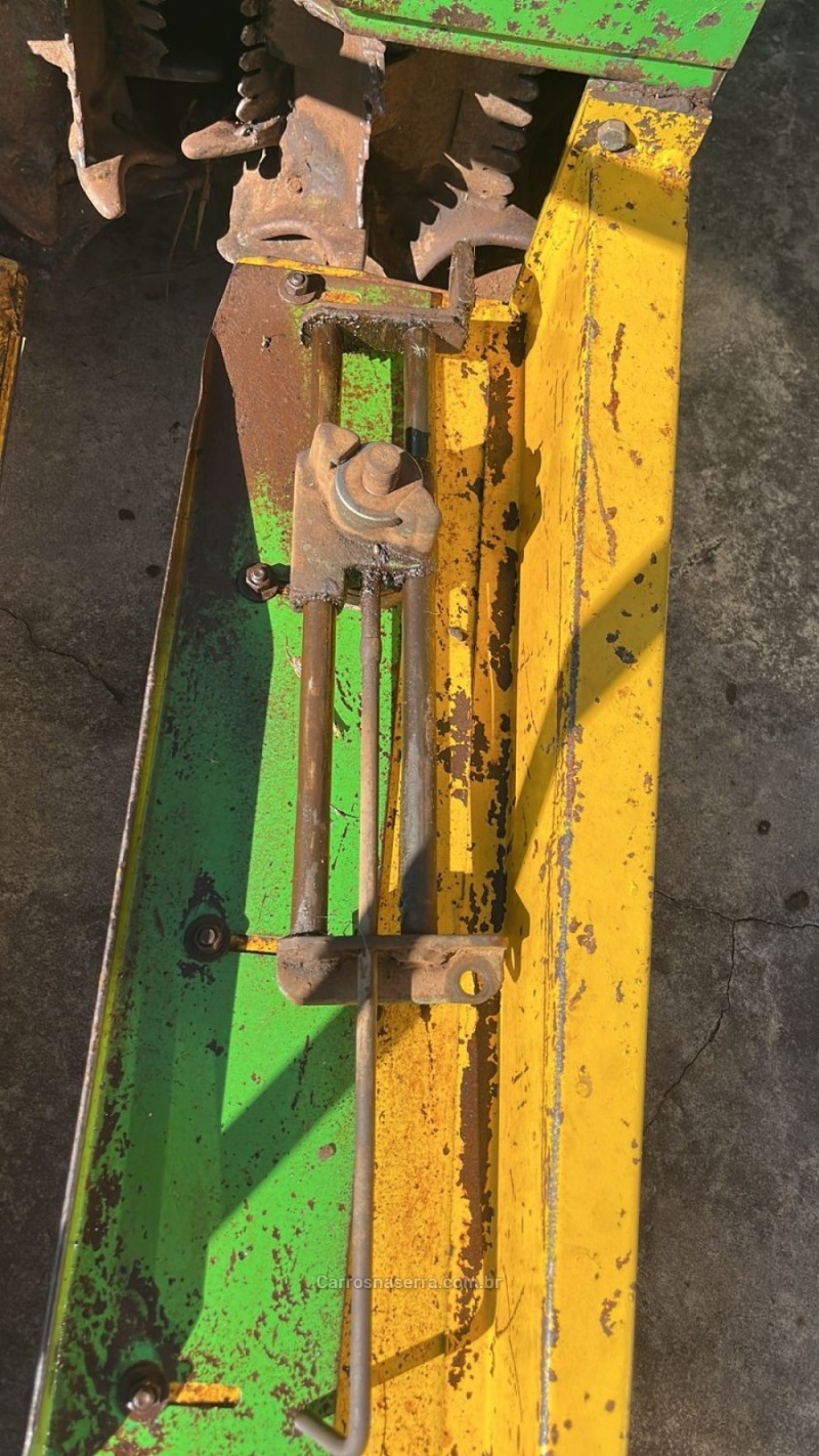 ENSILADEIRA  - 2008 - GUAPORé