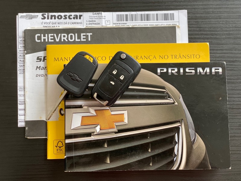 PRISMA 1.0 MPFI LT 8V FLEX 4P MANUAL - 2014 - CAXIAS DO SUL