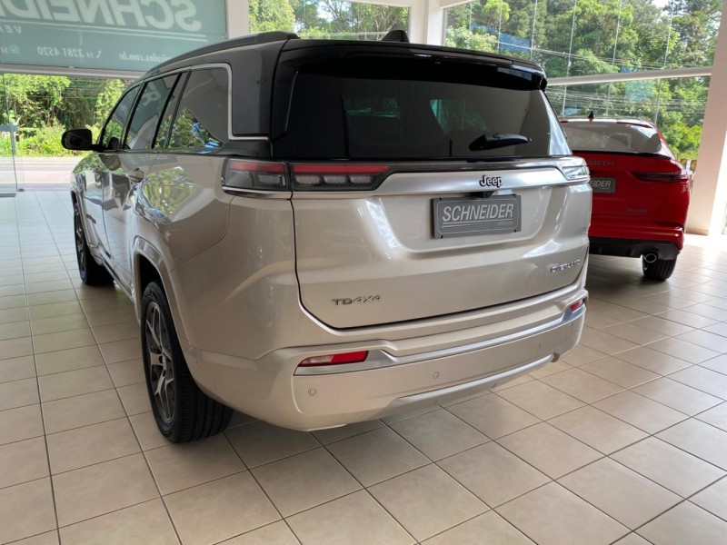 COMMANDER 2.0 OVERLAND TD380 4X4 TURBO DIESEL 4P AUTOMÁTICO - 2022 - NOVA PETRóPOLIS