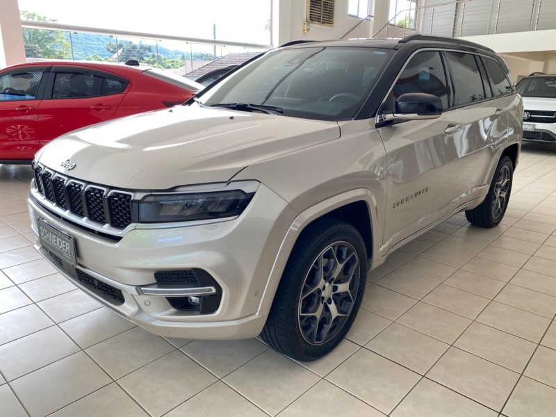 COMMANDER 2.0 OVERLAND TD380 4X4 TURBO DIESEL 4P AUTOMÁTICO - 2022 - NOVA PETRóPOLIS