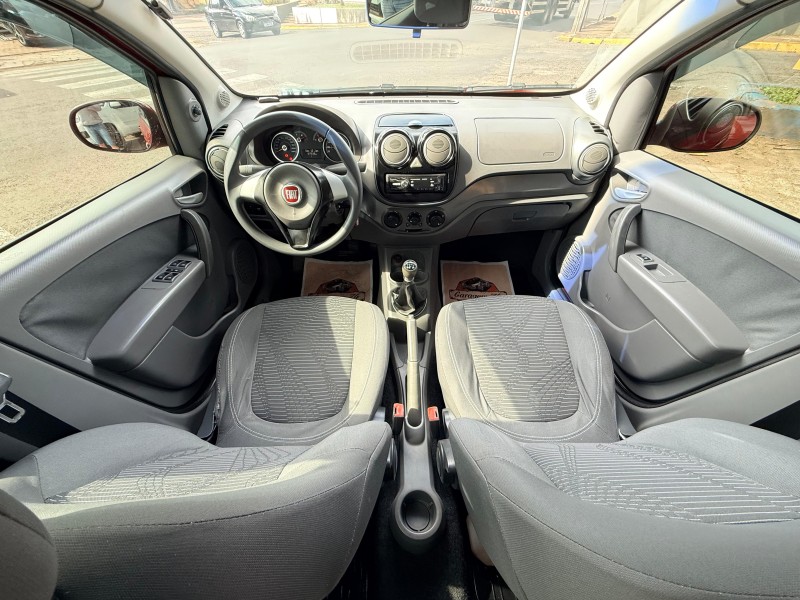 PALIO 1.4 MPI ATTRACTIVE 8V FLEX 4P MANUAL - 2013 - TRêS COROAS