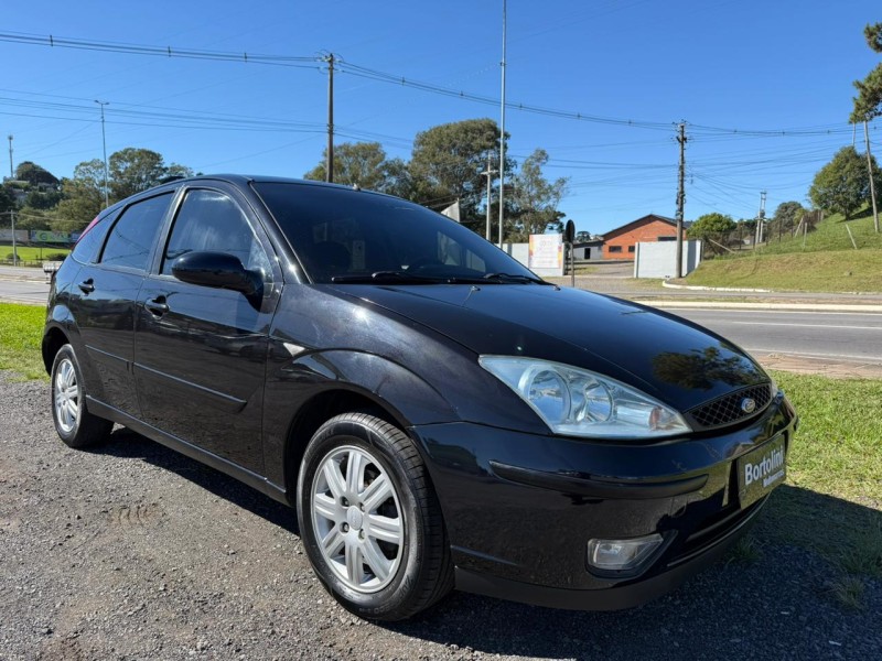 FOCUS 1.6 GLX 8V FLEX 4P MANUAL - 2009 - FARROUPILHA