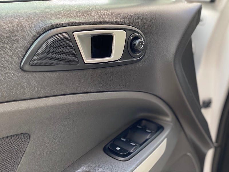 ECOSPORT 1.6 FREESTYLE 16V FLEX 4P MANUAL - 2014 - CAXIAS DO SUL