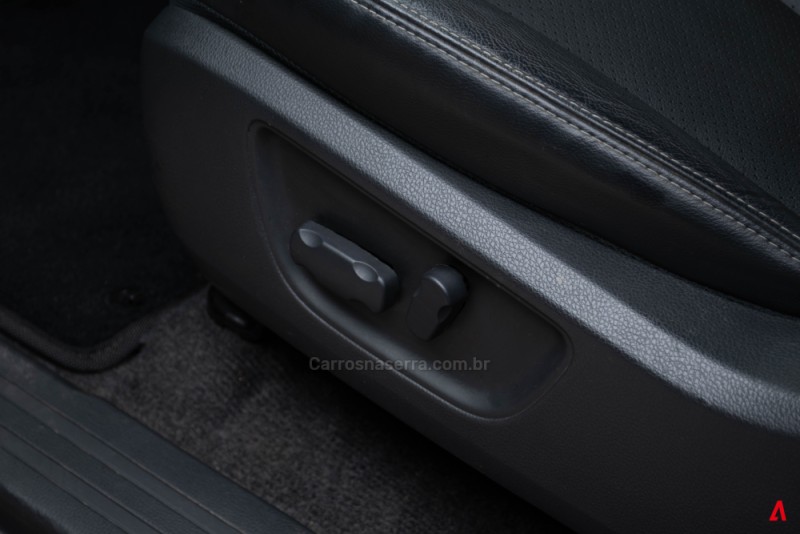 L200 TRITON 2.4 HPE-S SPORT 4X4 CD 16V DIESEL 4P AUTOMÁTICO - 2023 - GARIBALDI