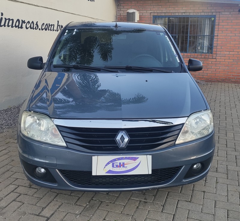 LOGAN 1.6 EXPRESSION 8V FLEX 4P MANUAL - 2011 - CAXIAS DO SUL