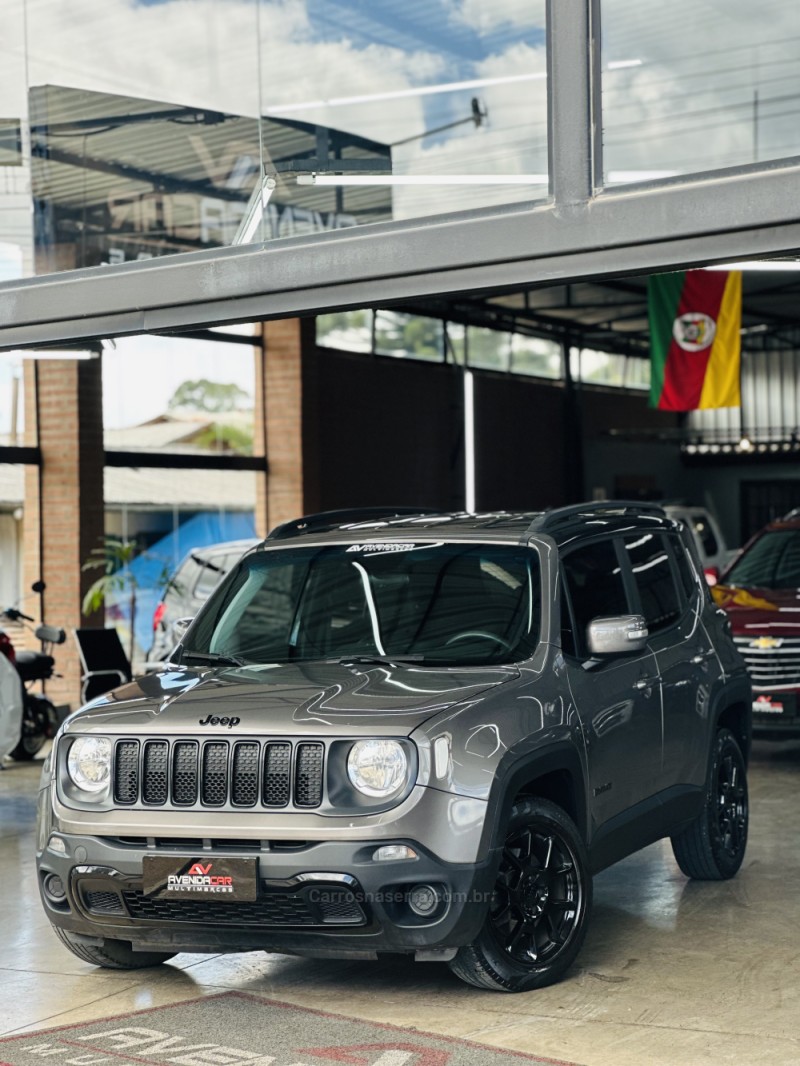 renegade 1.8 16v night eagle 4x2 flex 4p automatico 2020 canela