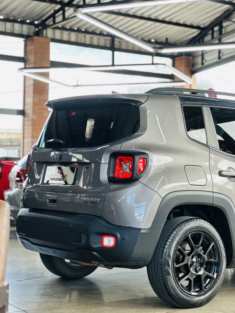 RENEGADE 1.8 16V NIGHT EAGLE 4X2 FLEX 4P AUTOMÁTICO - 2020 - CANELA