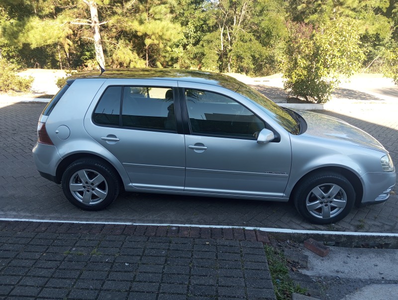 GOLF 2.0 MI COMFORTLINE 8V GASOLINA 4P MANUAL - 2008 - CAXIAS DO SUL