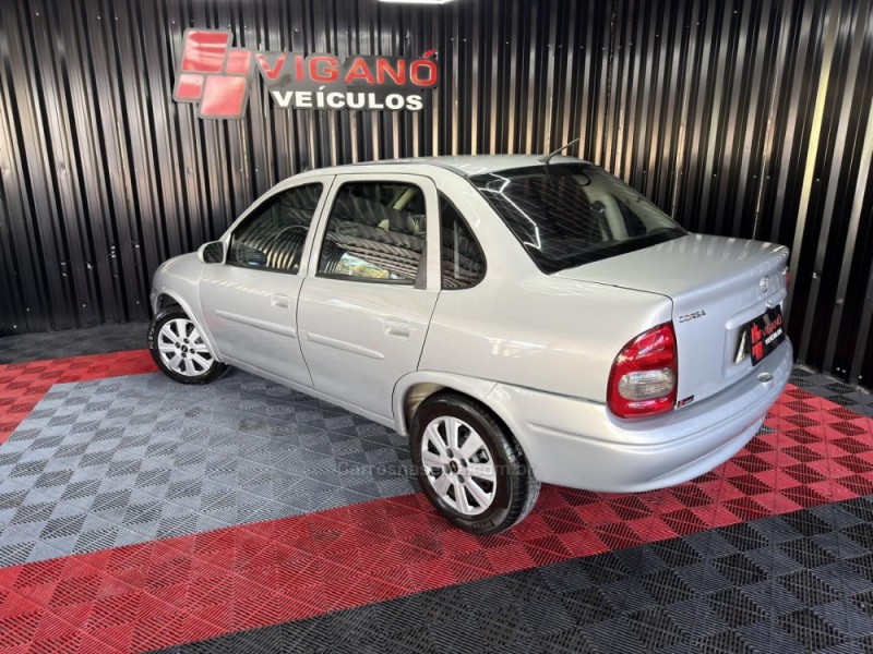 CORSA 1.0 MPFI SUPER SEDAN 16V GASOLINA 4P MANUAL - 2000 - CAXIAS DO SUL