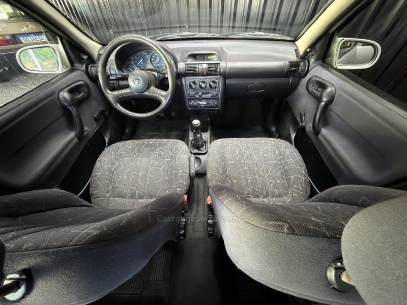 CORSA 1.0 MPFI SUPER SEDAN 16V GASOLINA 4P MANUAL - 2000 - CAXIAS DO SUL