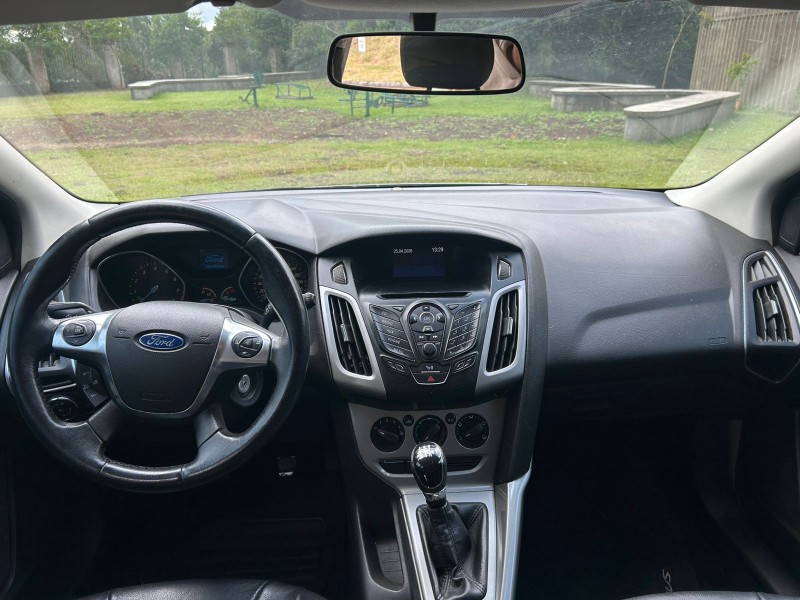 FOCUS 1.6 SE 16V FLEX 4P MANUAL - 2014 - CANELA