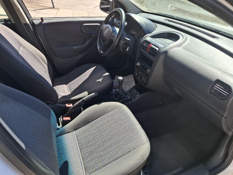 CORSA 1.4 MPFI MAXX 8V FLEX 4P MANUAL - 2012 - FARROUPILHA