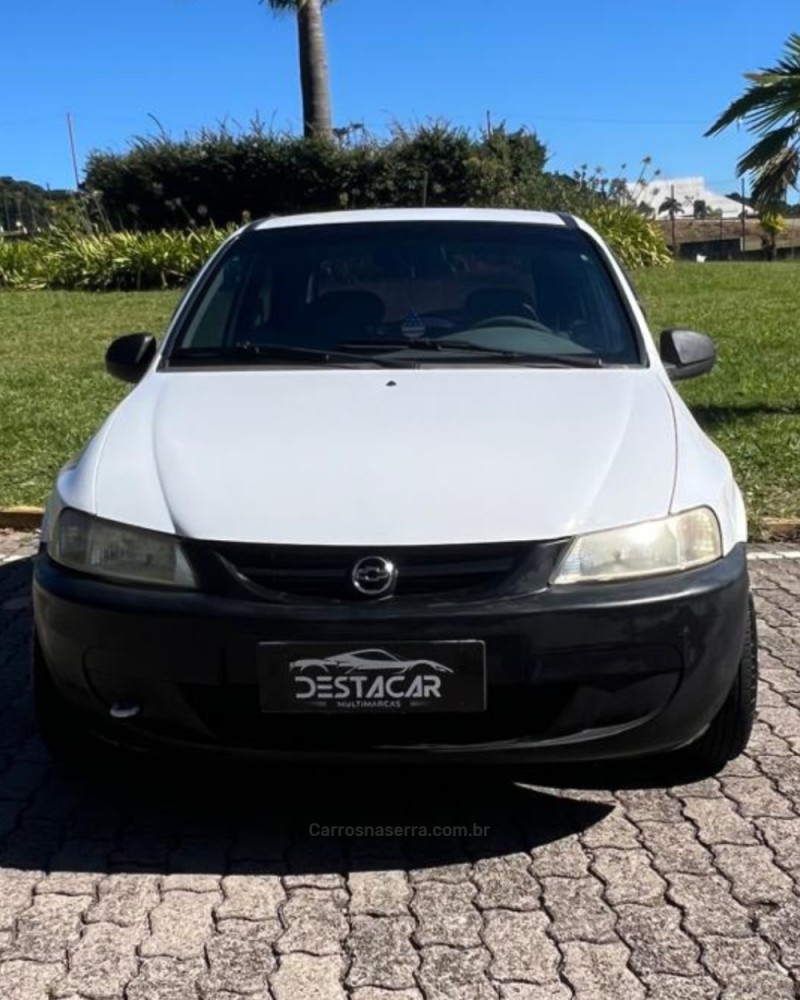 CELTA 1.0 MPFI SUPER 8V GASOLINA 2P MANUAL - 2001 - CAXIAS DO SUL