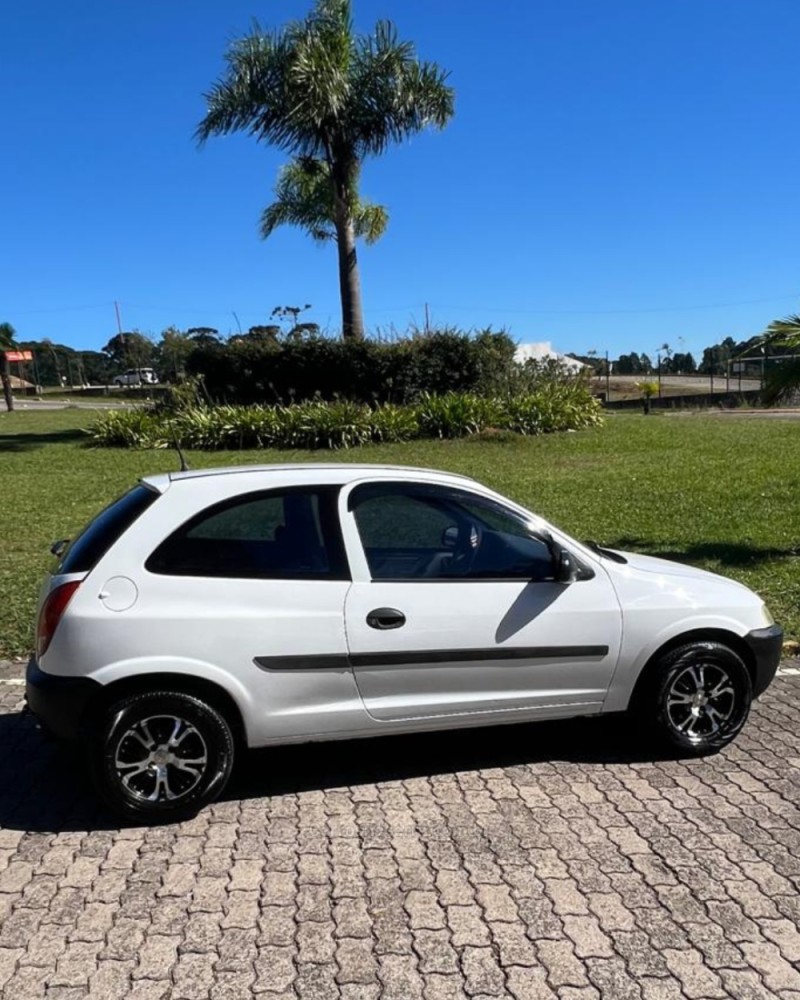 CELTA 1.0 MPFI SUPER 8V GASOLINA 2P MANUAL - 2001 - CAXIAS DO SUL