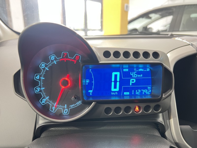 SONIC 1.6 LTZ EFFECT 16V FLEX 4P AUTOMÁTICO - 2014 - CAXIAS DO SUL