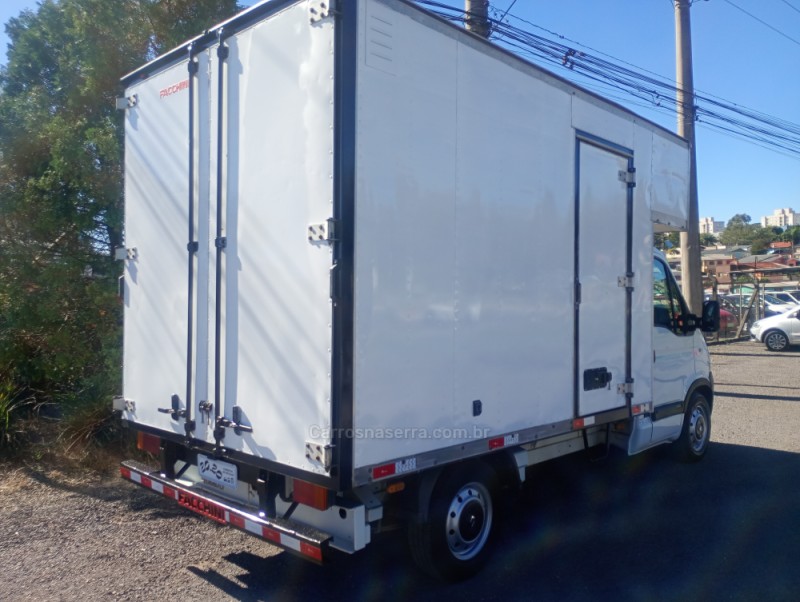 MASTER 2.5 DCI CHASSI CABINE L2H1 16V DIESEL 2P MANUAL - 2013 - FARROUPILHA