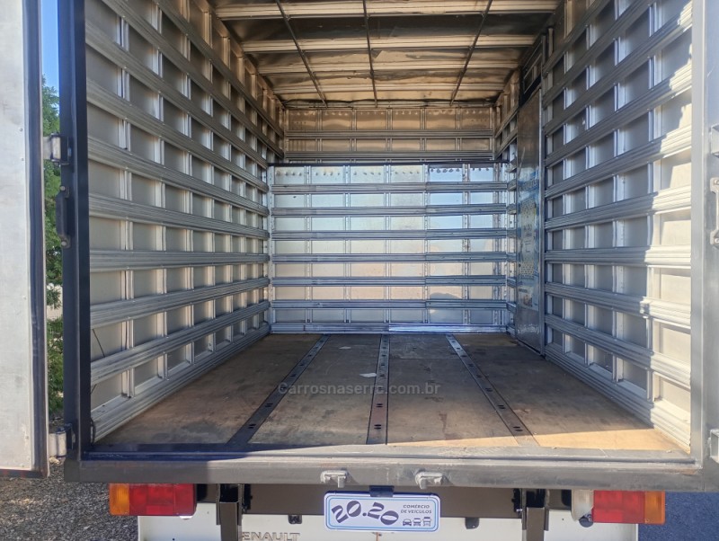 MASTER 2.5 DCI CHASSI CABINE L2H1 16V DIESEL 2P MANUAL - 2013 - FARROUPILHA