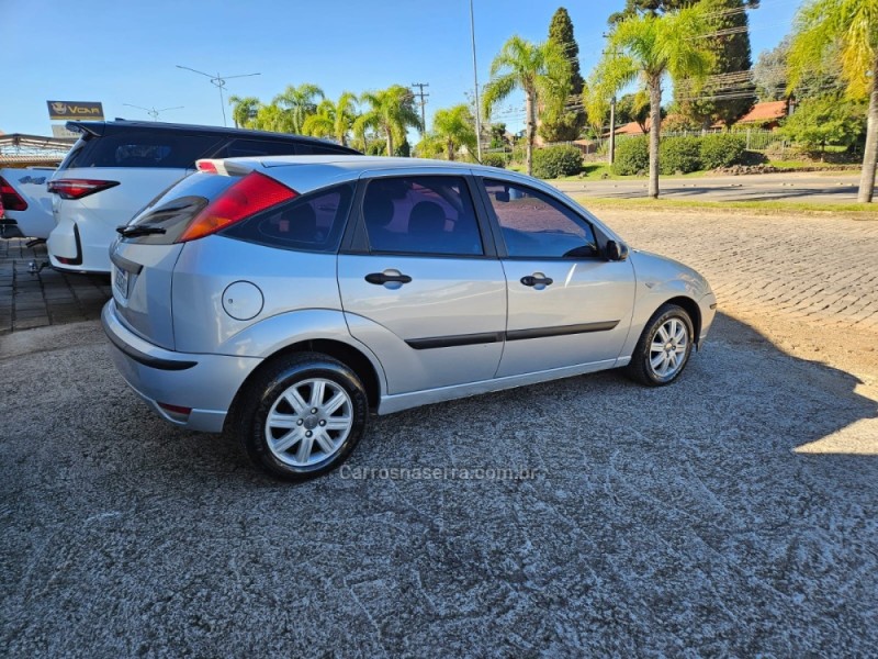 FOCUS 1.6 GL 8V FLEX 4P MANUAL - 2008 - VERANóPOLIS