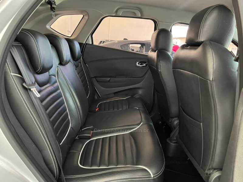 CAPTUR 1.6 LIFE 16V FLEX 4P AUTOMÁTICO - 2019 - BENTO GONçALVES